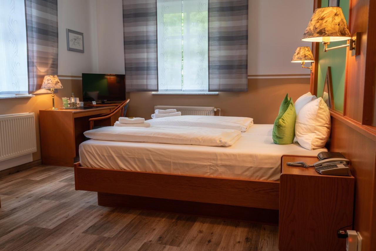 Parkhotel Neustadt Garni Екстериор снимка